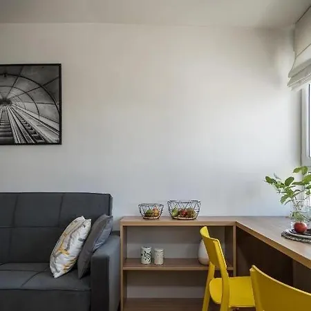 Starterapart * Vratislav